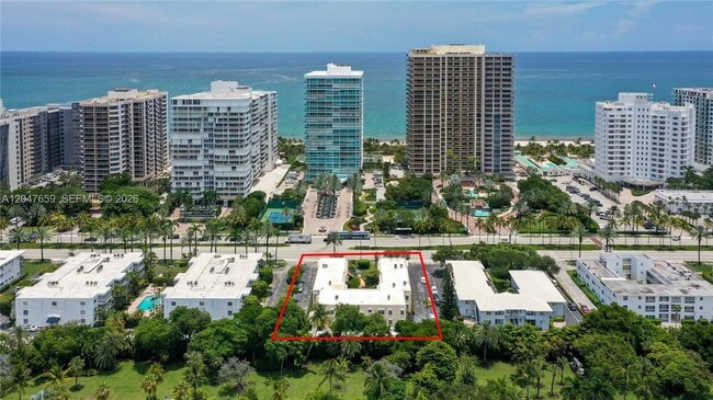 Building Photo - 9940 Collins Ave Unit 10