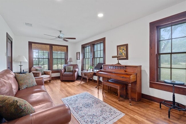 Photo - 3468 Elder Hill Rd