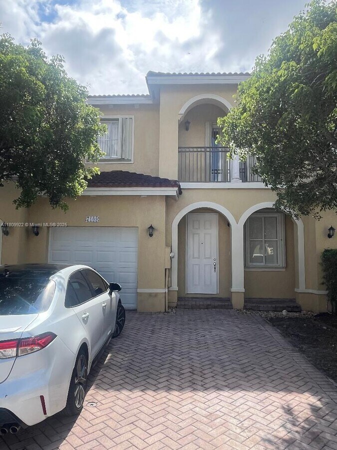 Photo - 7109 SW 166th Pl Townhome
