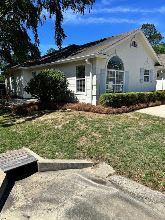 Photo - 413 Georgetown Cir