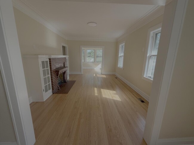 Photo - 32 S Monterey Ave