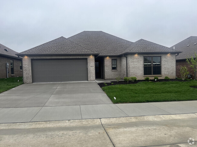 Building Photo - 2013 Wes Milligan Ln Rental