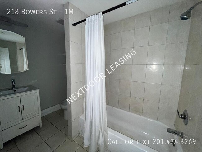 Photo - 218 Bowers St Unit 1M