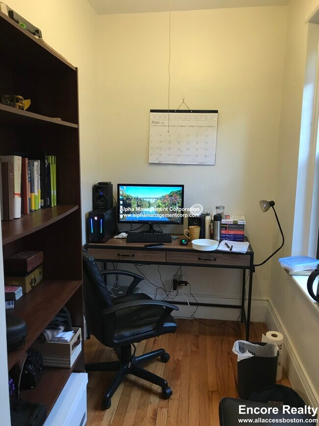 Photo - 349 Pleasant St Unit A1-17