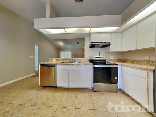 Photo - 7352 Bolten Ln