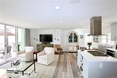 Photo - 175 Cedar Way