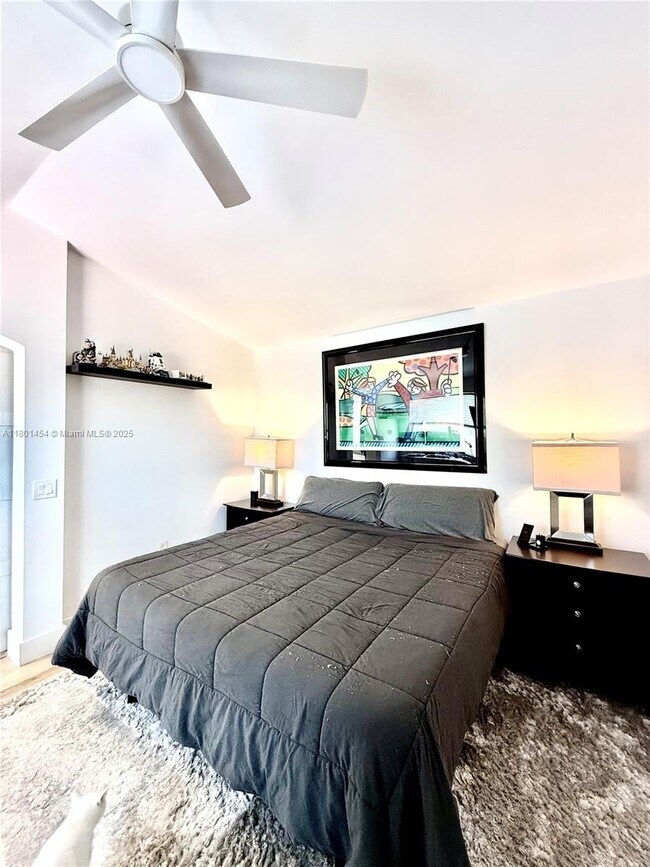 Photo - 1120 Canella Ln