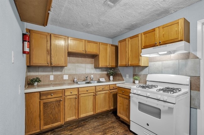 Photo - 2314 Eagle St