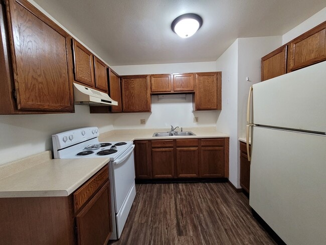 2209 N Michelle Ct