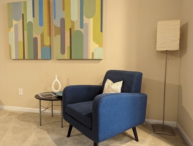 Photo - 705 Keystone Park Dr