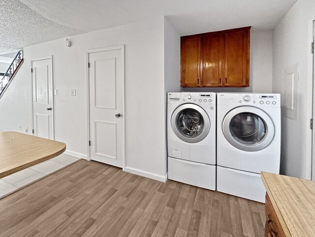 Photo - 1106 E Sanger St