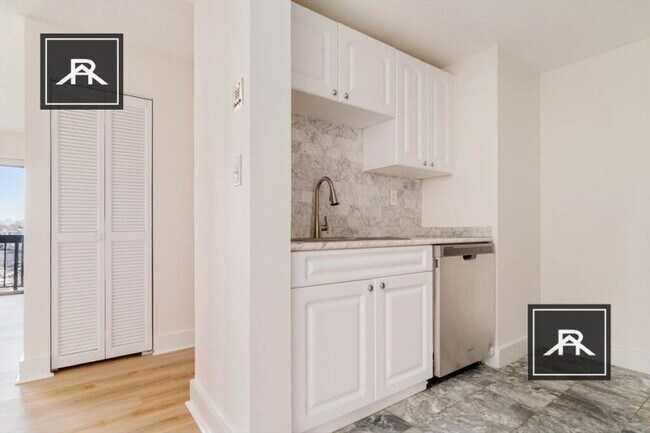 Photo - 2 bedroom in Allston MA 02134 Unidad 328