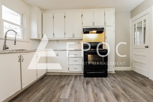 Photo - 515 Mentor St