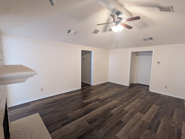 Photo - 2207 Placid Dr