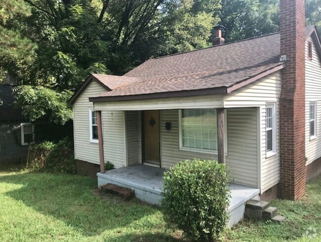 Building Photo - This adorable  2 Bedroom 1 bath home on Gl...