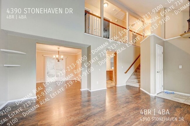 Photo - 4390 Stonehaven Dr