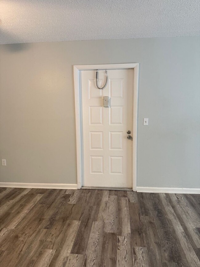 Photo - Pine Ridge at Tarpon Condo