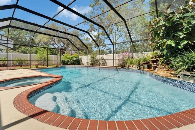 Photo - 9410 Alanbrooke St