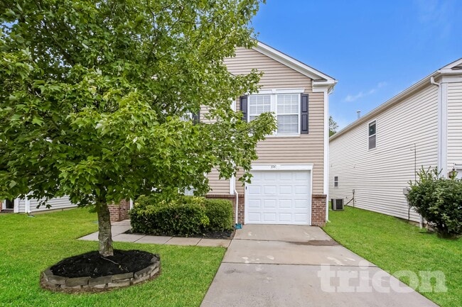 Photo - 394 Morning Dew Dr