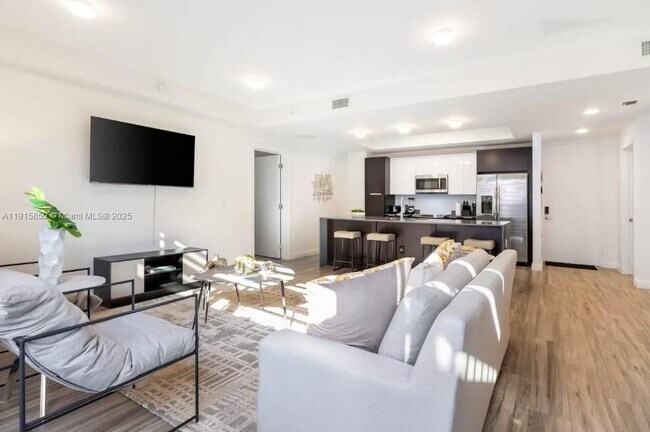 Photo - 2955 Bird Ave Unit PH-B