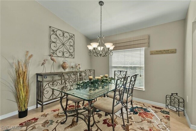 Photo - 10032 Oakhurst Way