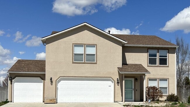 Photo - 218 Rose Lake