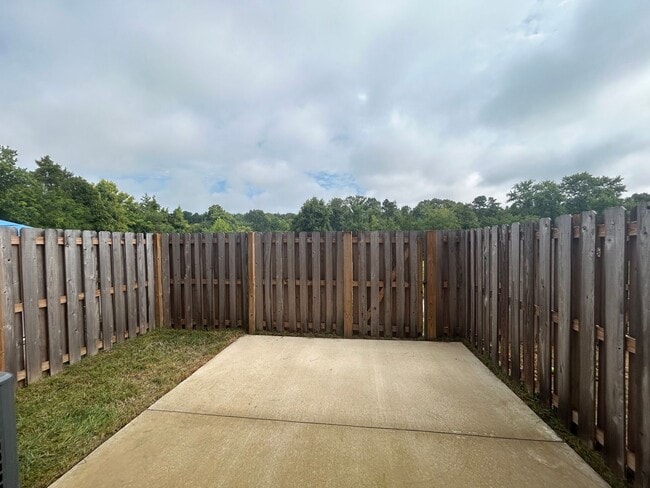 Photo - 3837 Thistleberry Rd