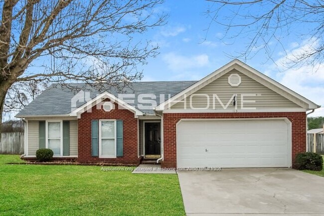 Building Photo - 113 Castleridge Dr