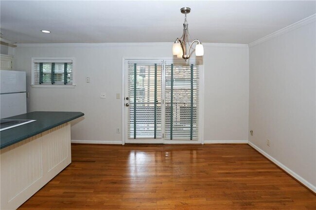 Photo - 115 Biscayne Dr NW Unit A9