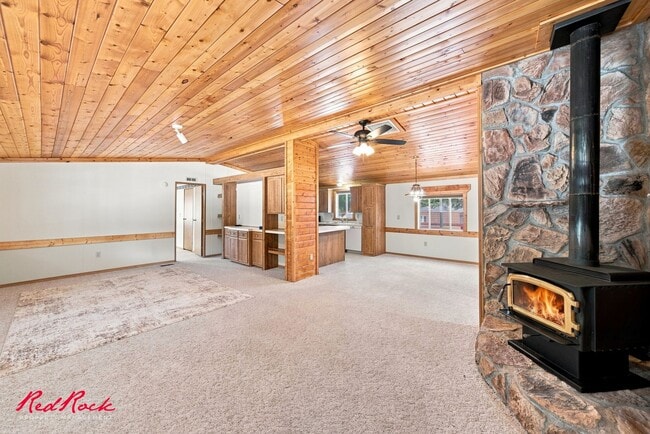 408 Harmony Dr