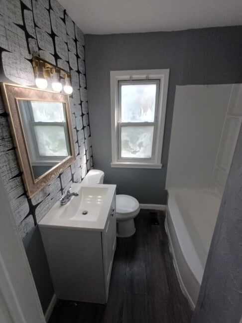 Photo - 4080 Isabelle St