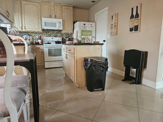 Photo - 1483 Dorothy Ave Unit 1