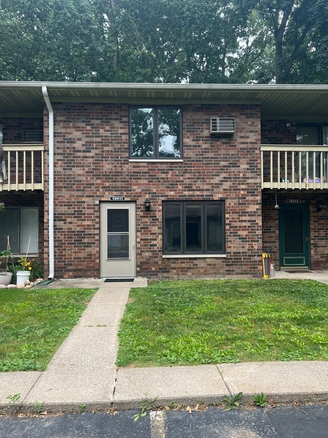 Photo - Two Bedroom Townhouse in Portage Unit 10411