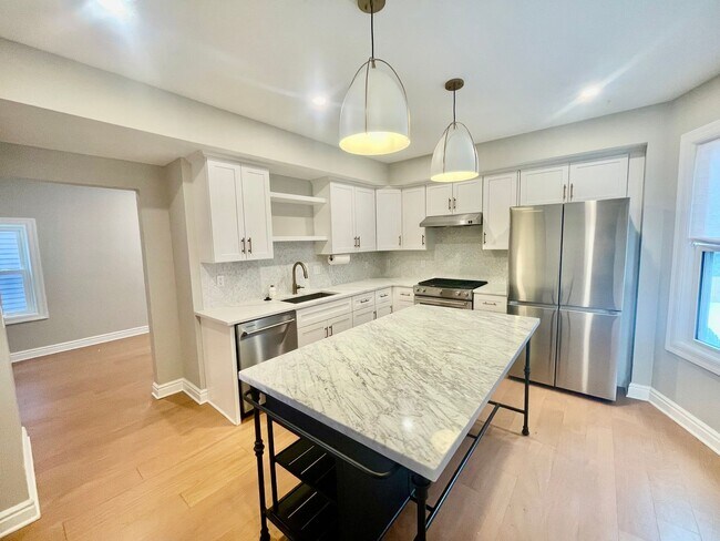 Photo - 4 bed 3.5 Bath- Sewickley