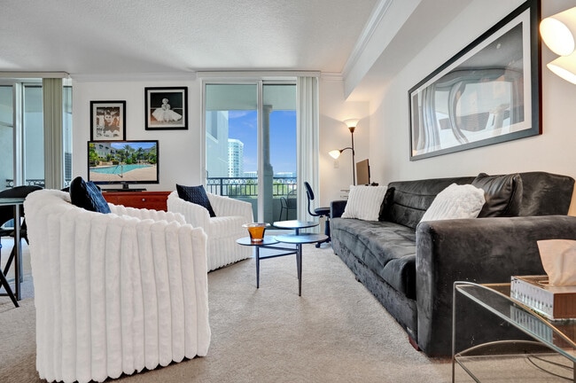 Photo - 600 S Dixie Hwy Unit 352