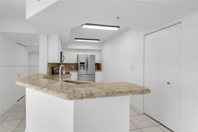 Photo - 1900 Sunset Harbour Dr Unit 707