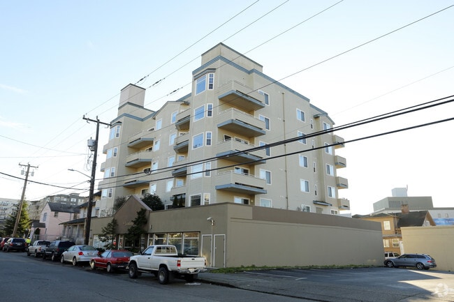 Landmark Apartments