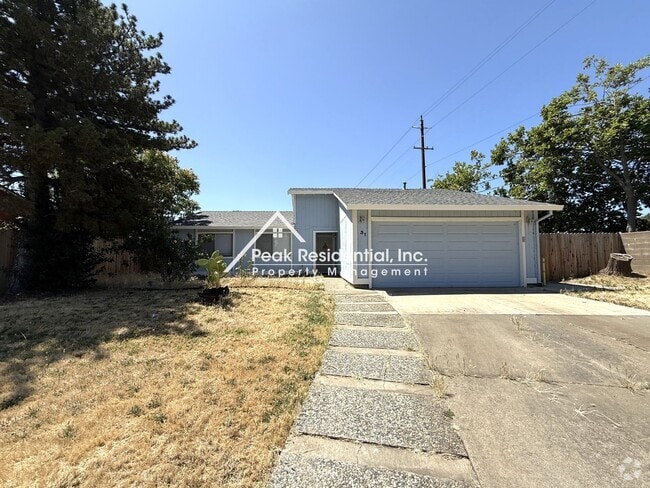 Building Photo - Wonderful 3bd/2ba Sacramento Home with Gar...