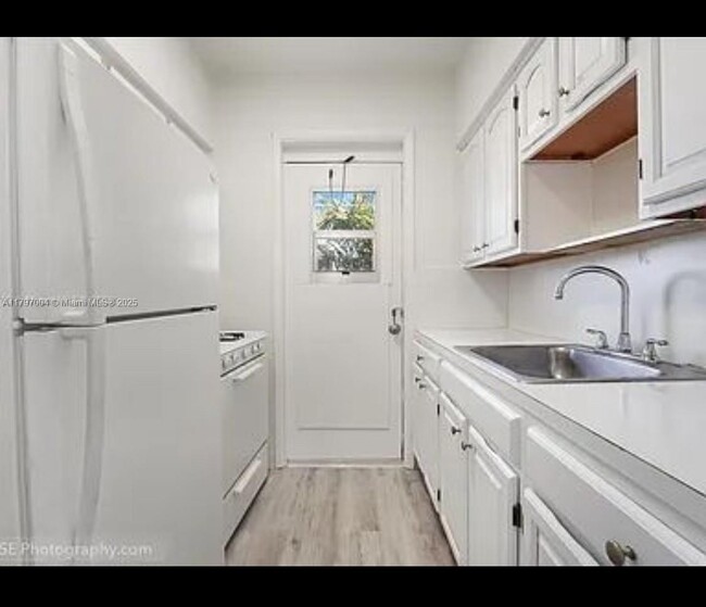 Photo - 427 Santander Ave Condo Unit 304