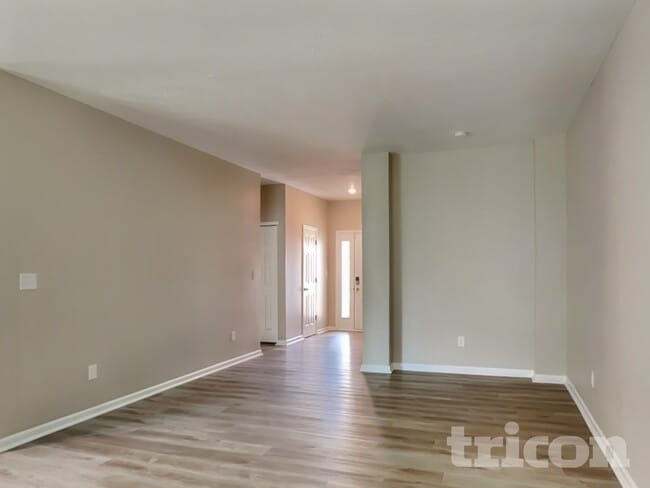 Photo - 1229 S Aberdeen Dr