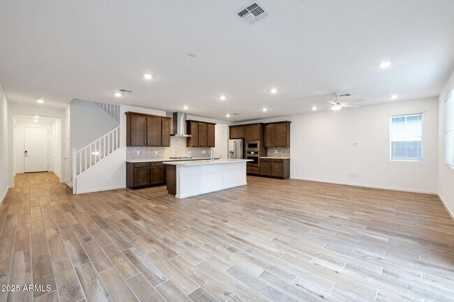 Photo - 2468 W Rowel Rd