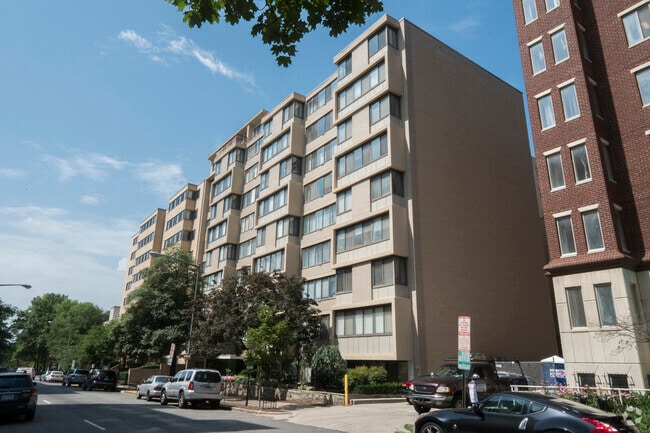 Building Photo - 522 21st St NW Unit 708 Rental