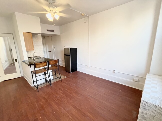 Photo - 1324 Locust St Condo