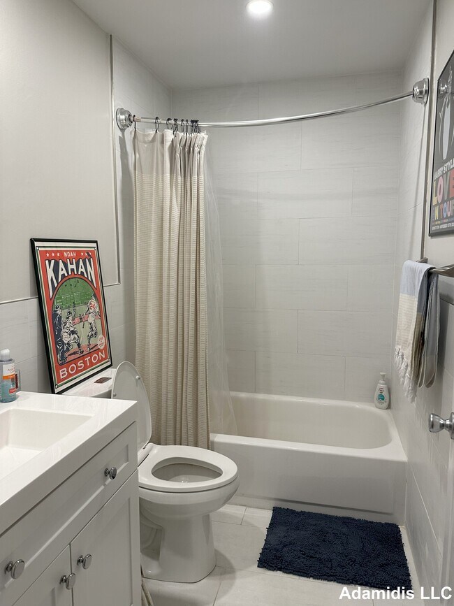 Photo - 298 Commonwealth Ave