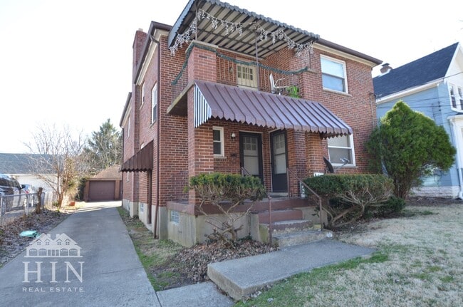 Photo - 6834 Kenton Ave Unit 1
