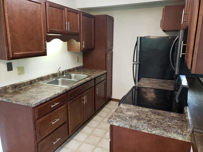 Photo - 1918 E 3rd St Unidad C