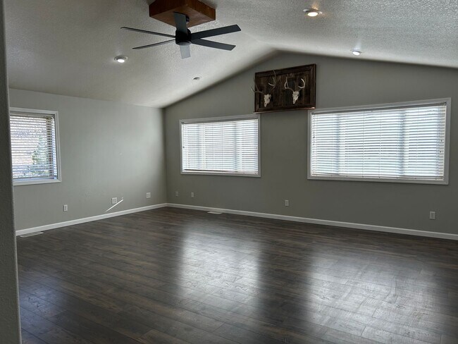 Photo - Beautiful 10 Acre Property Columbus, MT!