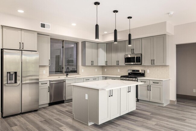 Photo - Wave on the Blue