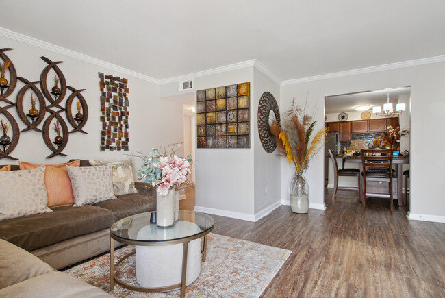 Sapphire 2BR 2B - Emerald Pointe Rental