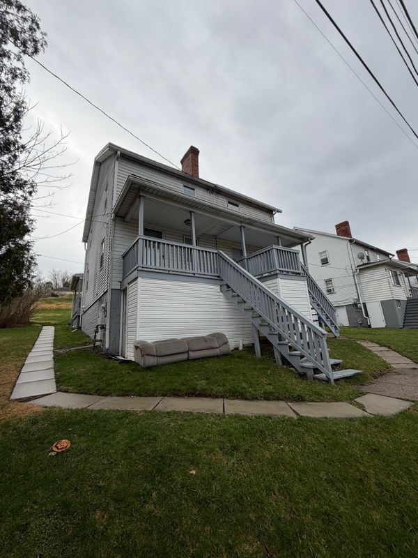Photo - 20 N Pine St
